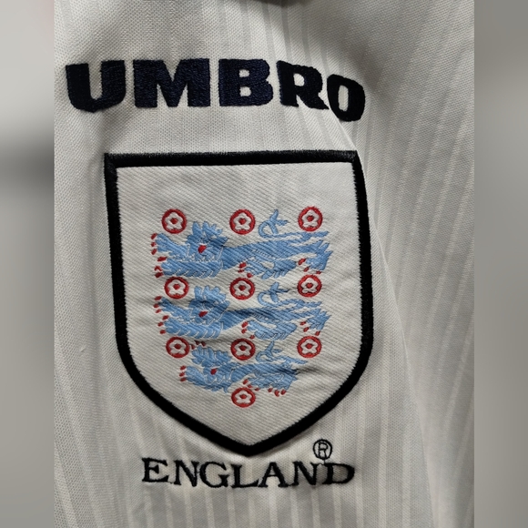 Vintage authentic 1998 England jersey - Picture 2 of 8